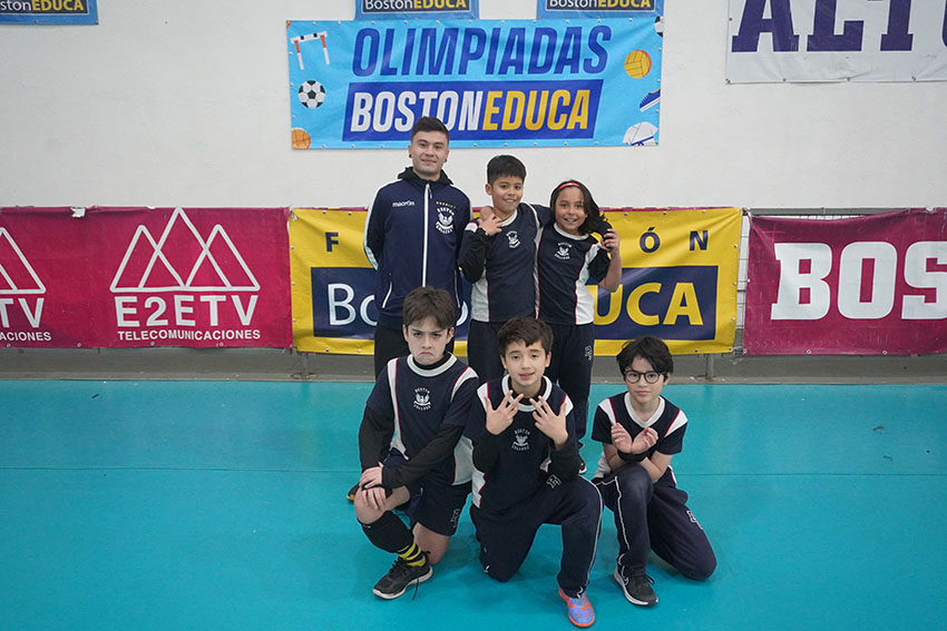 Exitosa jornada de Vóleibol Mini Varones en las Olimpiadas BostonEduca 2023
