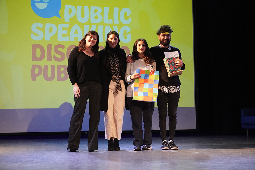 Concurso de Discurso Público/Public Speaking