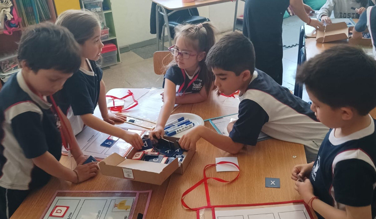 Los niños de Kínder viven una emocionante experiencia de articulación con 1° Básico