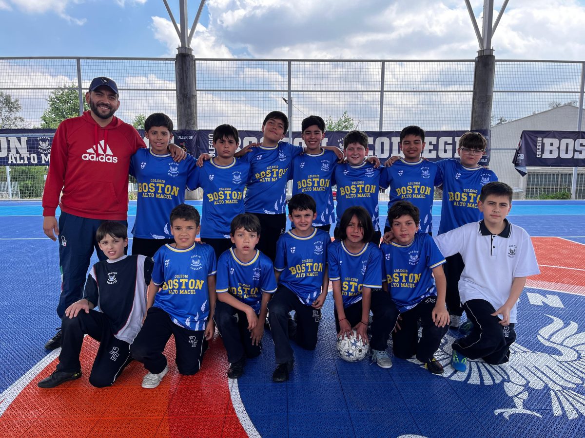 PRESENTACION DE CAMISETAS DE FUTBOL