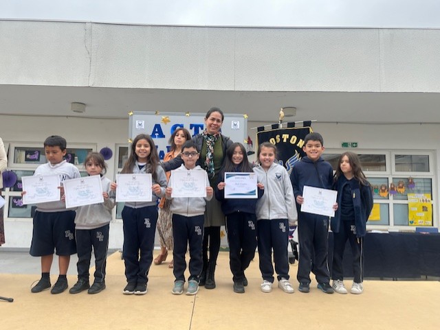 Ceremonia de Premiación para 1° y 2° Ciclo