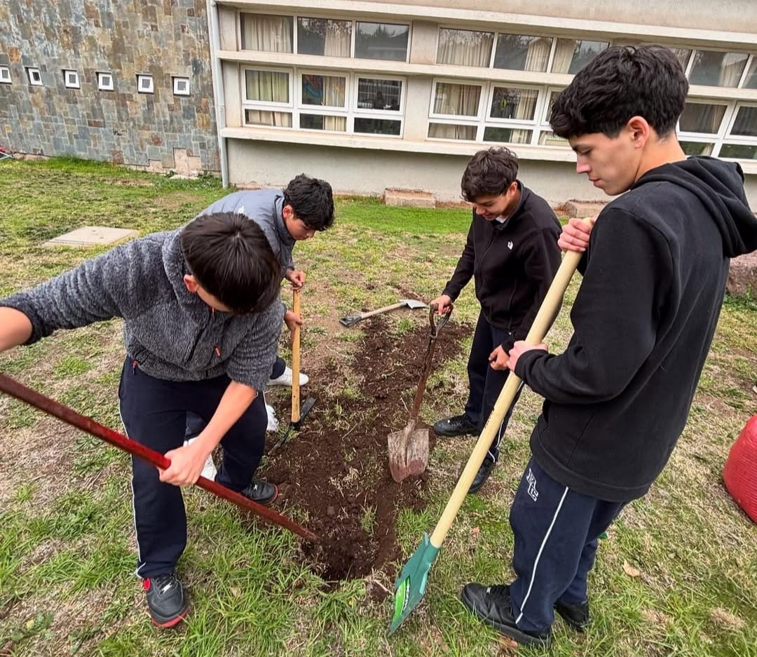 COMPROMISO CON EL APRENDIZAJE Y EL MEDIO AMBIENTE
