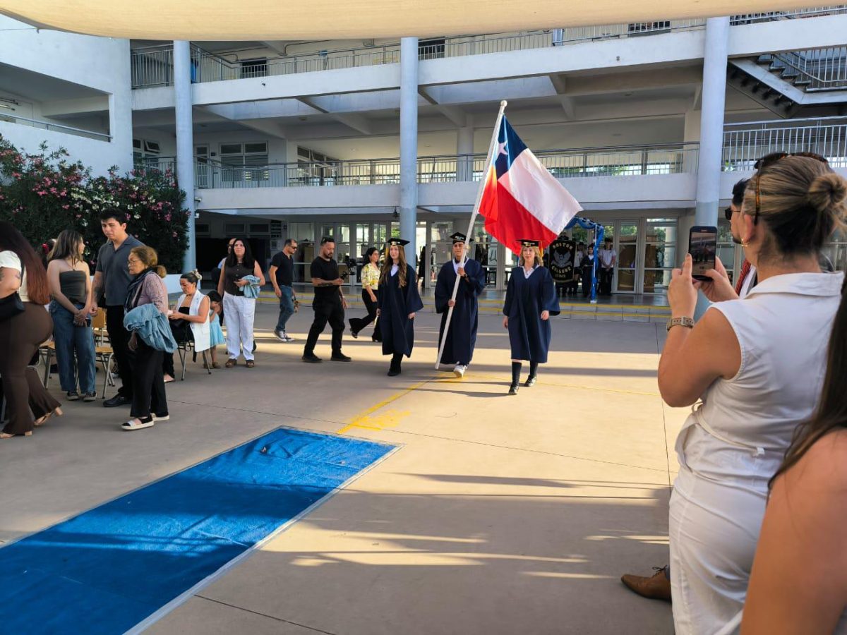 Licenciatura IV ° MEDIOS 2025