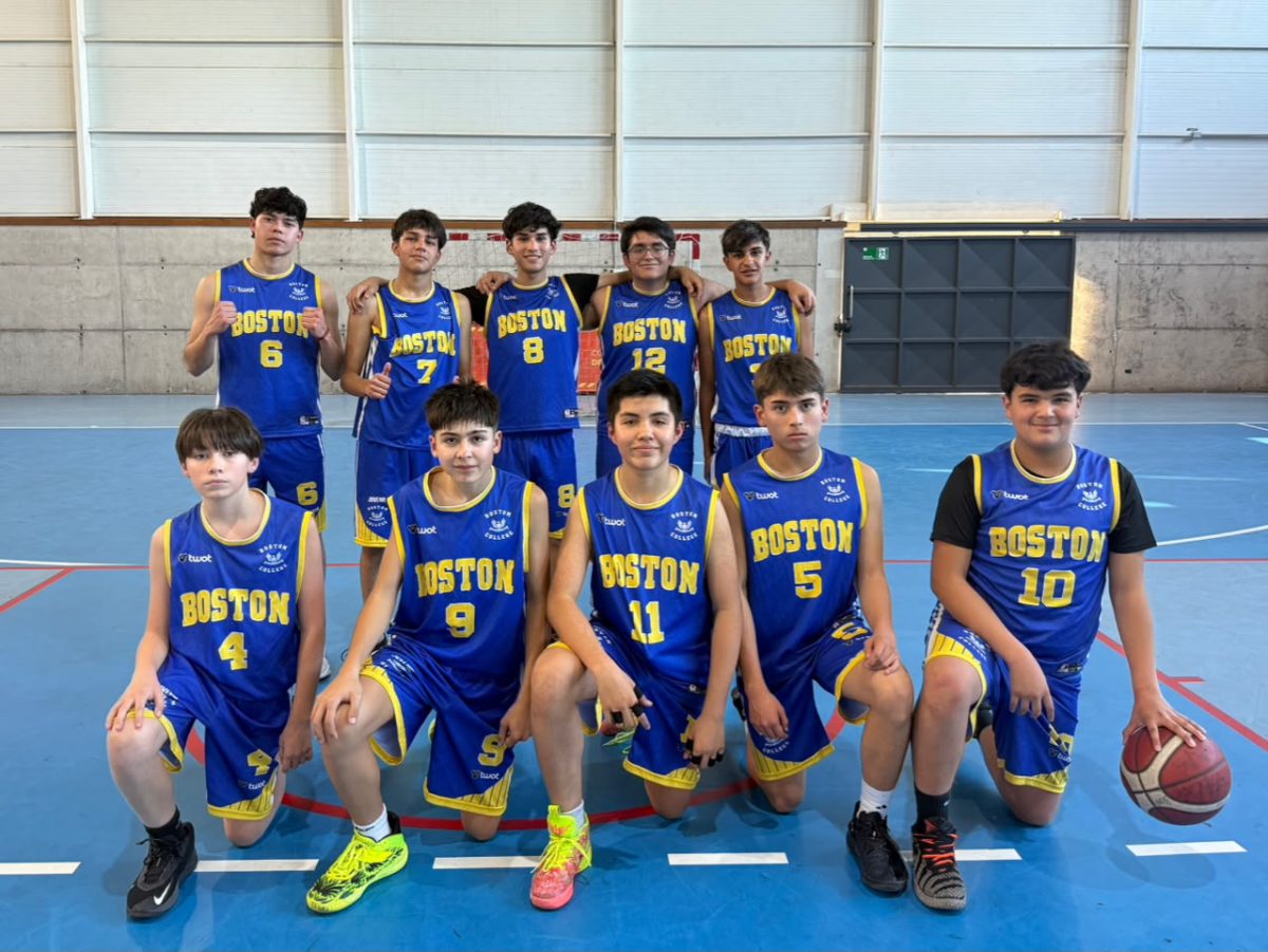 VICECAMPEONES COMUNALES DEL BÁSQUETBOL JUVENIL VARONES