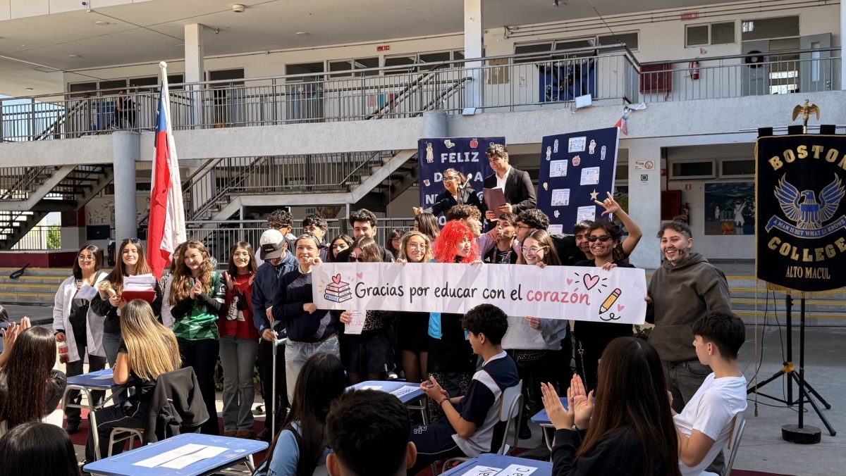MUY FELIZ DÍA A TODOS NUESTROS DOCENTES BCAM